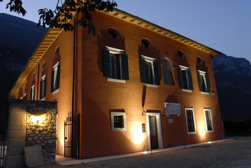 Al Palazzo Rivalta di Brentino